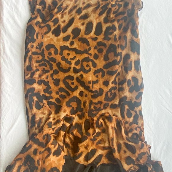 Hottie Couture Women's Brown & Black Sleeveless Leopard Print V-Neck Midi Dress - Picture 5 of 7